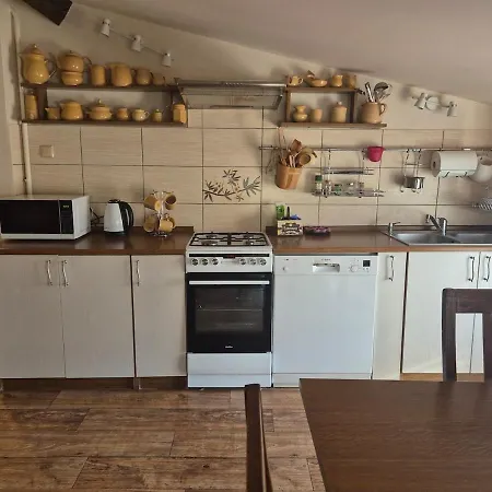 Apartment 100 M Dla 4 - 8 Osob