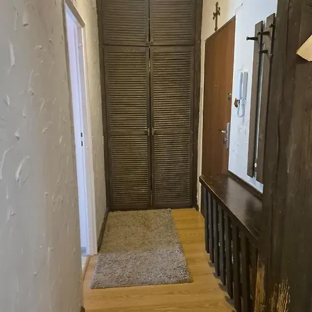 100 M Dla 4 - 8 Osob Apartment
